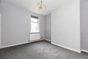 Dining room- click for photo gallery